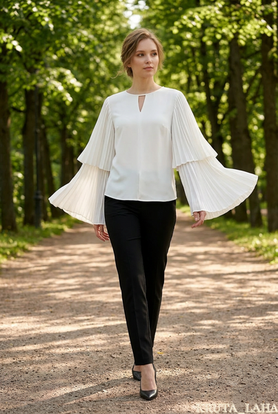 Блуза біла з плісированими рукавами Vero Moda, розмір XS KL-BL-105 фото